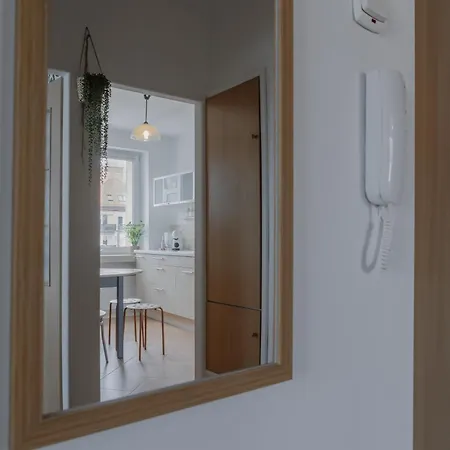 Apartamento Widok 1 - 300 Metrow Od Rynku, Dwie Sypialnie, Balkon W Sercu Wroclawia, Fair Rentals Breslavia